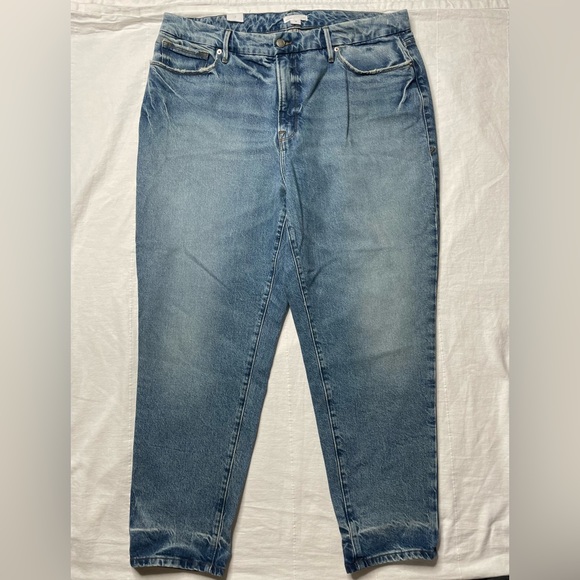 Good American Denim - Good American Faded Classic Ankle Jeans